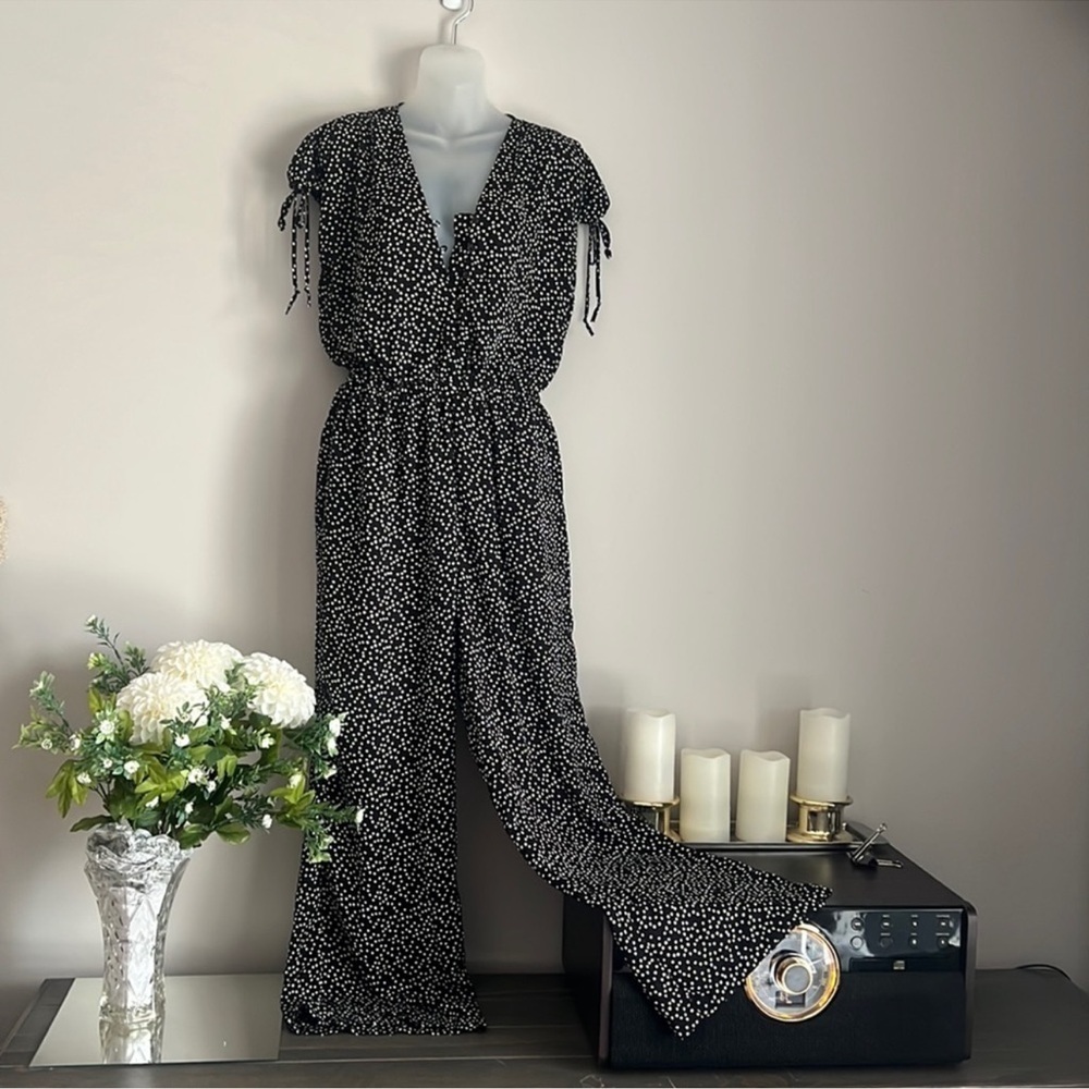Max Studio black/white polka dot, short sleeve jumpsuit size S